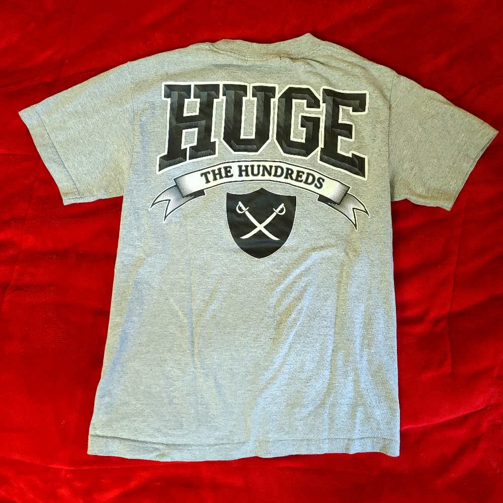 The Hundreds "HUGE" T Shirt Small